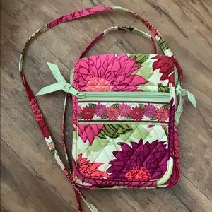 Vera Bradley crossbody purse